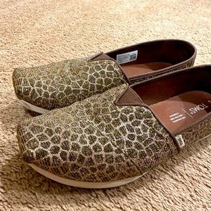 Glittery TOMS